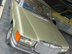 Grün Gebraucht 1979 Mercedes 350 SE Limousine | 9.650 €