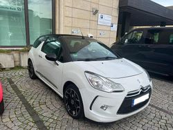 Weiß Gebraucht 2013 DS Automobiles DS3 Cabriolet Cabrio | 4.600 €