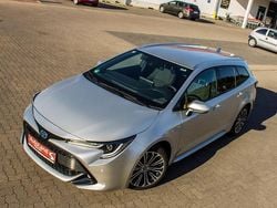 Silber Gebraucht 2021 Toyota Corolla Comfort Limousine | 20.999 € (Fairer Preis)