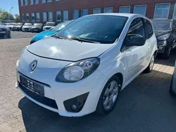 Gletscherweiss Gebraucht 2010 Renault Twingo Rip Curl Kleinwagen | 580 € (Fairer Preis)