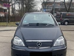 Schwarz Gebraucht 2001 Mercedes A140 Avantgarde Van / Kleinbus | 700 € (Superpreis)