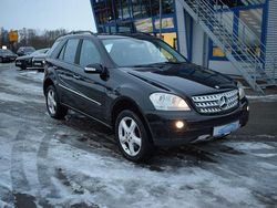 Schwarz Gebraucht 2007 Mercedes ML420 Sport SUV | 3.480 € (Superpreis)