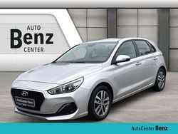 Silber Gebraucht 2020 Hyundai i30 Trend Kleinwagen | 16.790 € (Guter Preis)