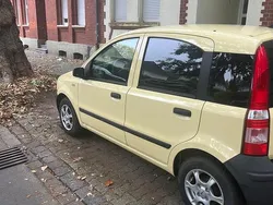 Gelb Gebraucht 2009 Fiat Panda Kleinwagen | 1.950 € (Fairer Preis)