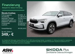 Moonweiss metallic Gebraucht 2024 Skoda Kodiaq Selection SUV | 45.830 € (Fairer Preis)