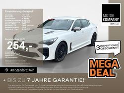 Weiß Gebraucht 2017 Kia Stinger GT-Line Kleinwagen | 27.989 € (Etwas zu teuer)
