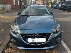 Blau Gebraucht 2016 Mazda 3 Sports-Line Limousine | 11.900 € (Fairer Preis)
