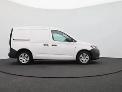 Candyweiß Gebraucht 2024 VW Caddy Comfortline Van / Kleinbus | 26.990 € (Superpreis)