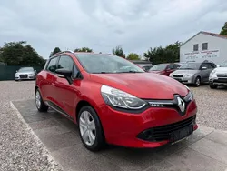Rot Gebraucht 2017 Renault Clio GrandTour LIMITED Kombi | 9.999 € (Guter Preis)