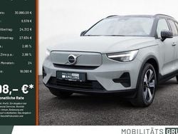 Grün Gebraucht 2022 Volvo EX40 Core SUV | 30.890 € (Fairer Preis)