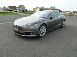 Beige Gebraucht 2017 Tesla Model S Limousine | 36.750 € (Teuer)