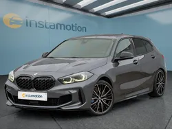 Grau Gebraucht 2021 BMW M135 Kleinwagen | 32.549 € (Fairer Preis)