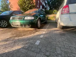 Grün Gebraucht 1998 Audi A3 Kleinwagen | 800 € (Fairer Preis)