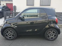 Schwarz Gebraucht 2016 Smart ForTwo Coupé Coupé | 9.999 € (Fairer Preis)