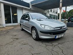 Silber Gebraucht 2002 Peugeot 206 Kombi | 2.190 €