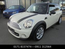 Weiß Gebraucht 2012 Mini Cooper Clubman Kombi | 8.600 € (Fairer Preis)