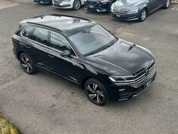 Deep black perleffekt Gebraucht 2022 VW Touareg R-line SUV | 42.900 € (Superpreis)