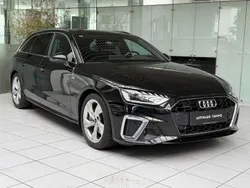 Blau Gebraucht 2023 Audi A4 S-Line Kombi | 34.490 € (Fairer Preis)