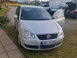 Grau Gebraucht 2007 VW Polo Kleinwagen | 1.900 € (Fairer Preis)