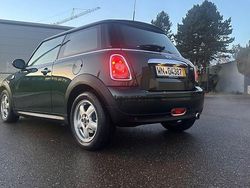 Grün Gebraucht 2009 Mini ONE Kleinwagen | 8.490 € (Teuer)