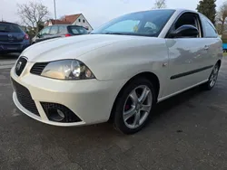 Weiß Gebraucht 2009 Seat Ibiza Limousine | 3.200 € (Fairer Preis)