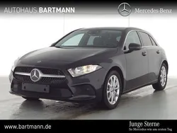 Kosmosschwarz Gebraucht 2020 Mercedes A180 Progressive Limousine | 23.200 € (Guter Preis)