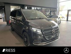 Graphitgrau metallic Gebraucht 2026 Mercedes V300 Style Van / Kleinbus | 83.879 € (Etwas zu teuer)