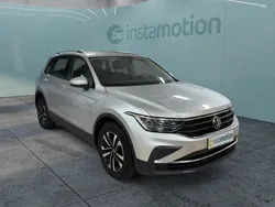 Silber Gebraucht 2021 VW Tiguan United SUV | 30.006 € (Fairer Preis)