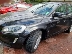 Schwarz Gebraucht 2014 Volvo XC60 Momentum SUV | 14.750 € (Fairer Preis)
