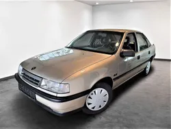 Gold Gebraucht 1992 Opel Vectra Limousine | 6.990 €