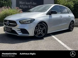 Iridiumsilber (metallic) Gebraucht 2019 Mercedes B200 AMG Van / Kleinbus | 23.480 € (Guter Preis)