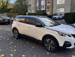 Weiß Gebraucht 2018 Peugeot 5008 GT-line SUV | 18.500 € (Teuer)