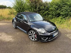 Schwarz Gebraucht 2016 VW Beetle R-line Cabrio | 29.999 €