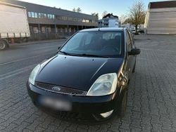 Schwarz Gebraucht 2002 Ford Fiesta Kleinwagen | 300 € (Superpreis)