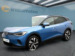 Blau Gebraucht 2024 VW ID.4 Pro SUV | 43.849 € (Etwas zu teuer)