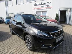 Lackierung schwarz perla nera/ Gebraucht 2018 Peugeot 2008 Allure SUV | 11.750 €