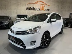 Weiß Gebraucht 2018 Toyota Verso Van / Kleinbus | 17.900 € (Fairer Preis)
