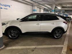 Weiß Gebraucht 2018 Opel Grandland X Ultimate SUV | 11.499 € (Fairer Preis)