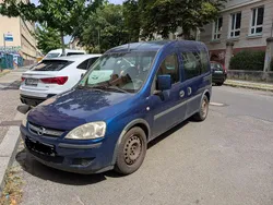Blau Gebraucht 2009 Opel Combo Van / Kleinbus | 3.390 € (Etwas zu teuer)
