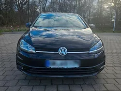 Schwarz Gebraucht 2018 VW Golf VII Comfortline Limousine | 9.800 € (Fairer Preis)