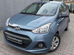 Blau Gebraucht 2015 Hyundai i10 Classic Kleinwagen | 4.150 €