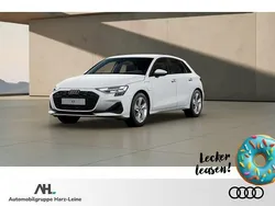 Weiß Gebraucht 2025 Audi A3 Sportback e-tron Ambiente Limousine | 39.850 €
