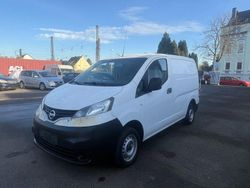 Weiß Gebraucht 2012 Nissan NV200 Comfort Van / Kleinbus | 5.500 € (Fairer Preis)