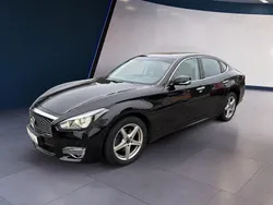 Schwarz Gebraucht 2016 Infiniti Q70 Limousine | 15.999 €