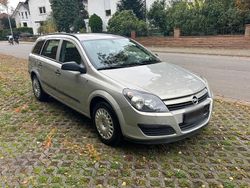 Grau Gebraucht 2004 Opel Astra Kombi | 2.400 € (Guter Preis)