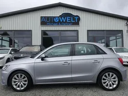 Silber Gebraucht 2015 Audi A1 Sportback Comfort Kleinwagen | 8.990 € (Guter Preis)