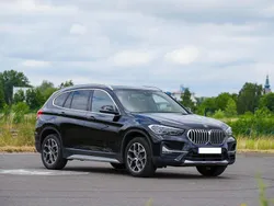 Schwarz Gebraucht 2020 BMW X1 xLine SUV | 24.999 € (Fairer Preis)