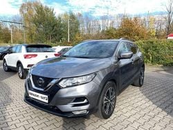 Grau Gebraucht 2021 Nissan Qashqai Zama SUV | 21.450 € (Fairer Preis)