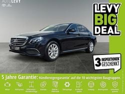 Obsidianschwarz metalliclack Gebraucht 2018 Mercedes E250 Exclusive Limousine | 29.998 € (Etwas zu teuer)