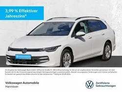 Pure white Gebraucht 2024 VW Golf VIII Life Kombi | 24.480 € (Fairer Preis)